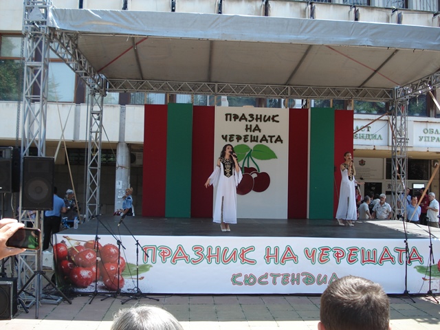praznik4-04